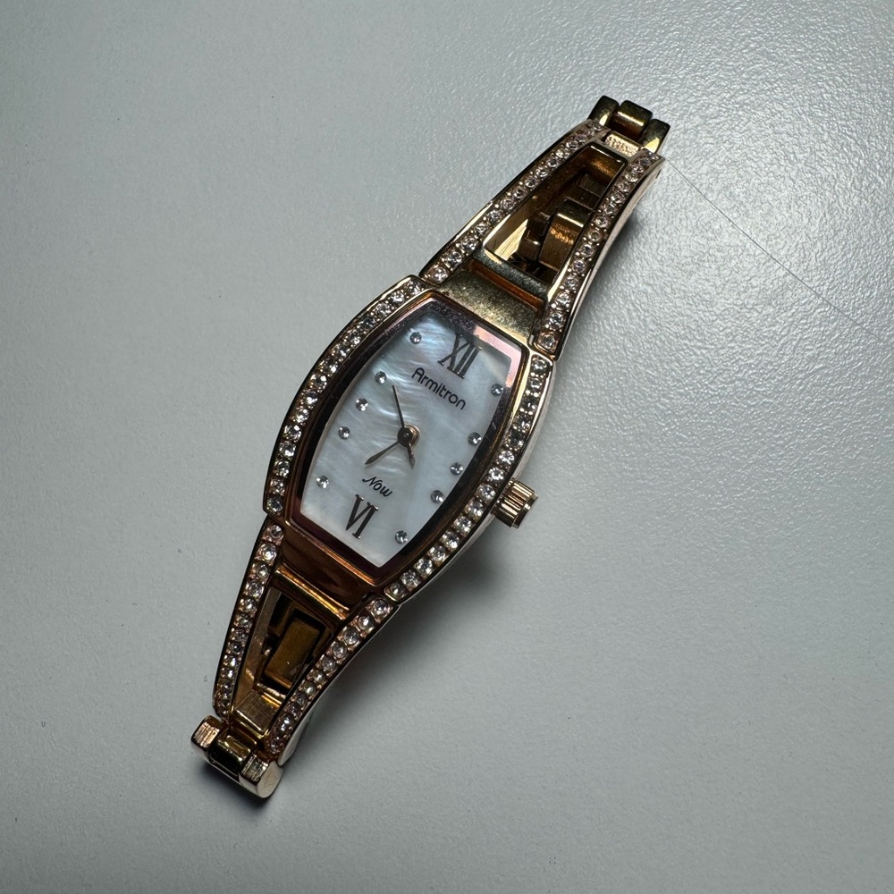 Watch - Picture 5 of 5